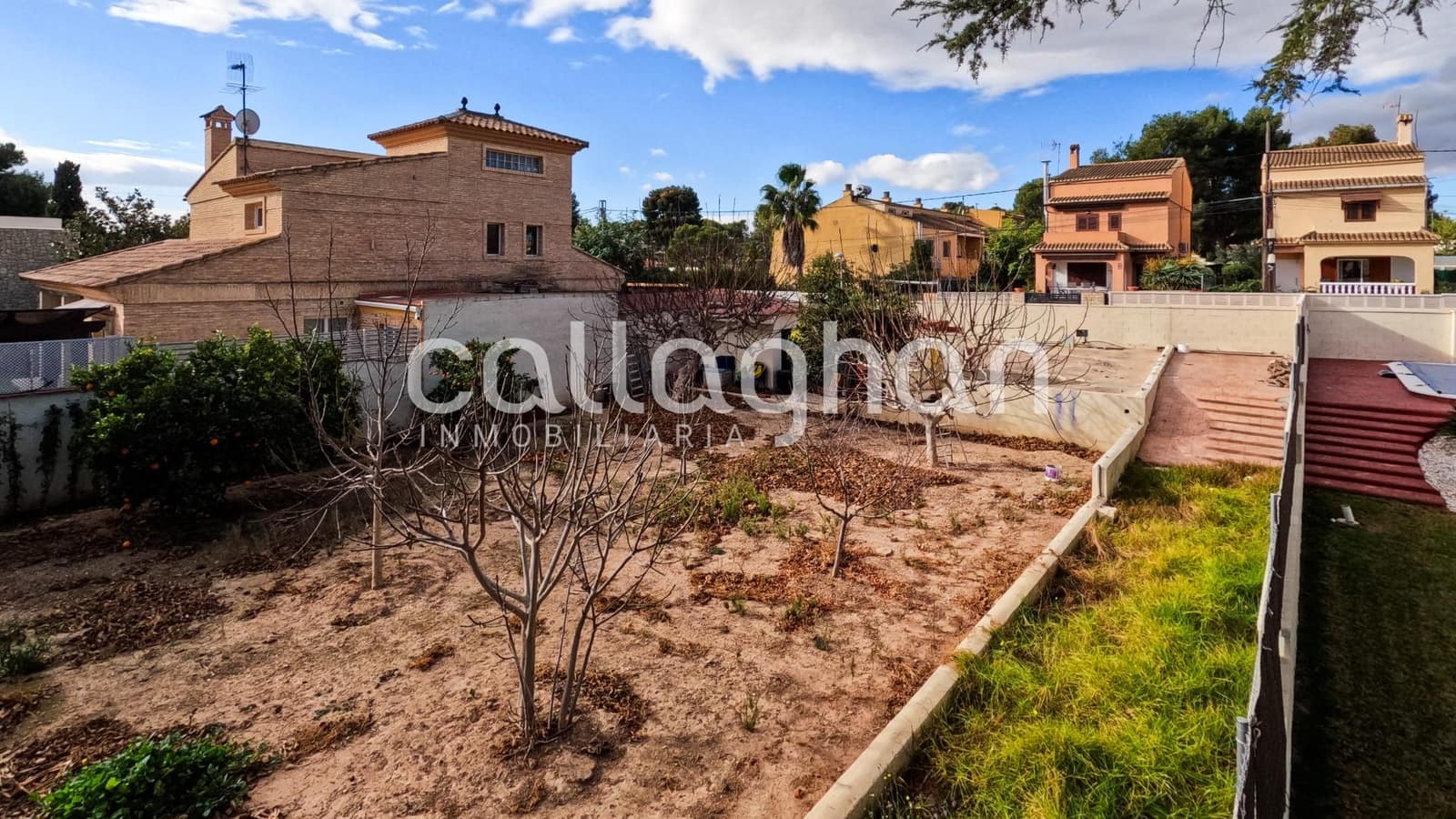 Terrain à Bâtir à vendre à El Plantio - 215 000 € (Ref: 9446617)