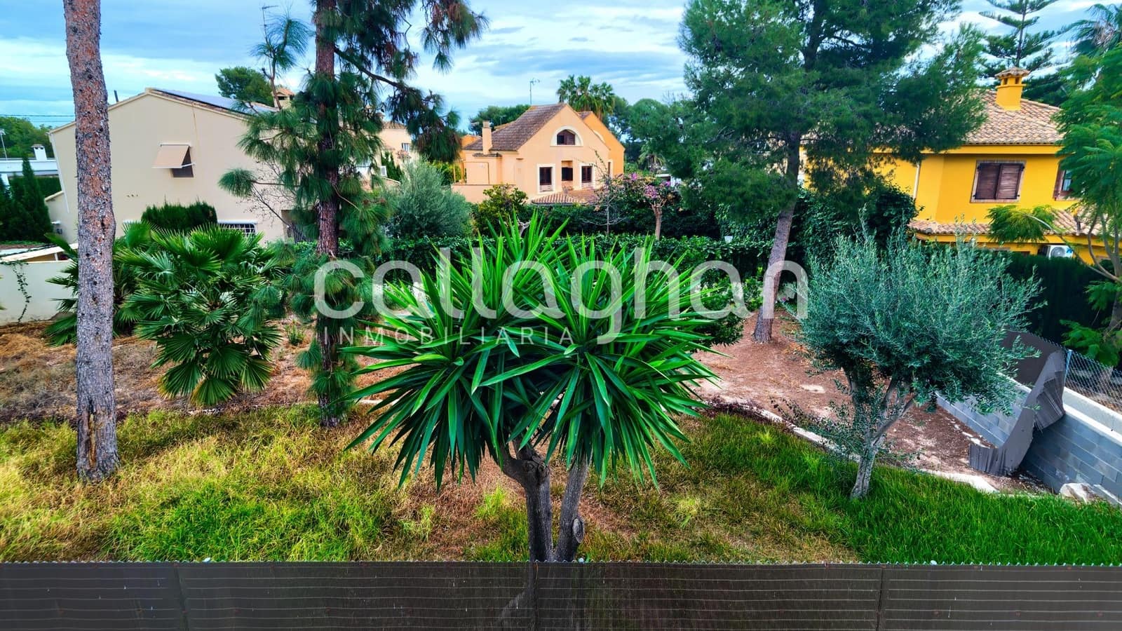 Terrain à Bâtir à vendre à El Plantio - 215 000 € (Ref: 9446617)