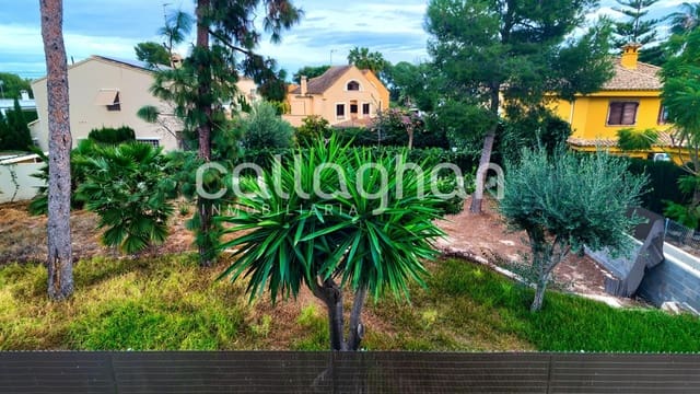 Bauplatz zu verkaufen in El Plantio, Paterna - 215.000 € (Ref: 9446617)