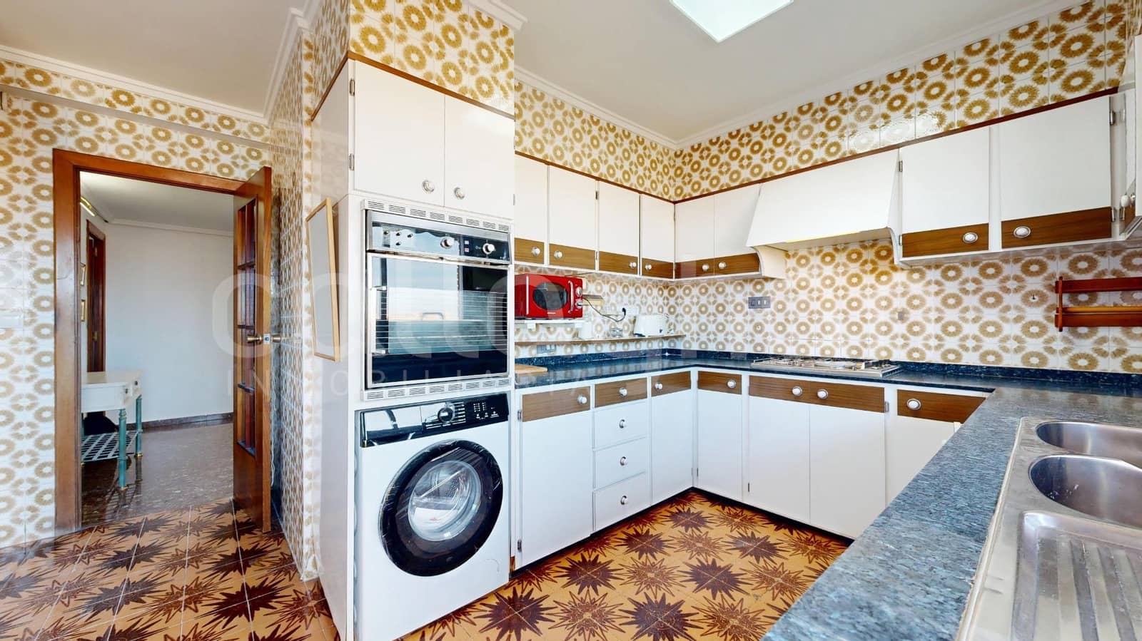 4 makuuhuone Asunto vuokrattavana paikassa Valencia kaupunki mukana 
autotalli - 2 500 € (Ref: 9449046)