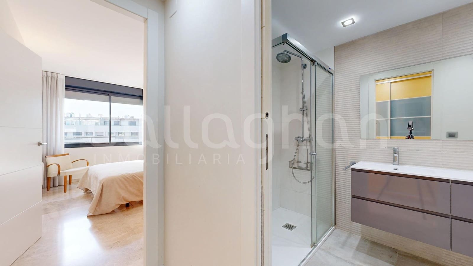 4 sypialnia Apartament na sprzedaż w Miasto Walencja z basenem garażem - 1 300 000 € (Ref: 9450450)