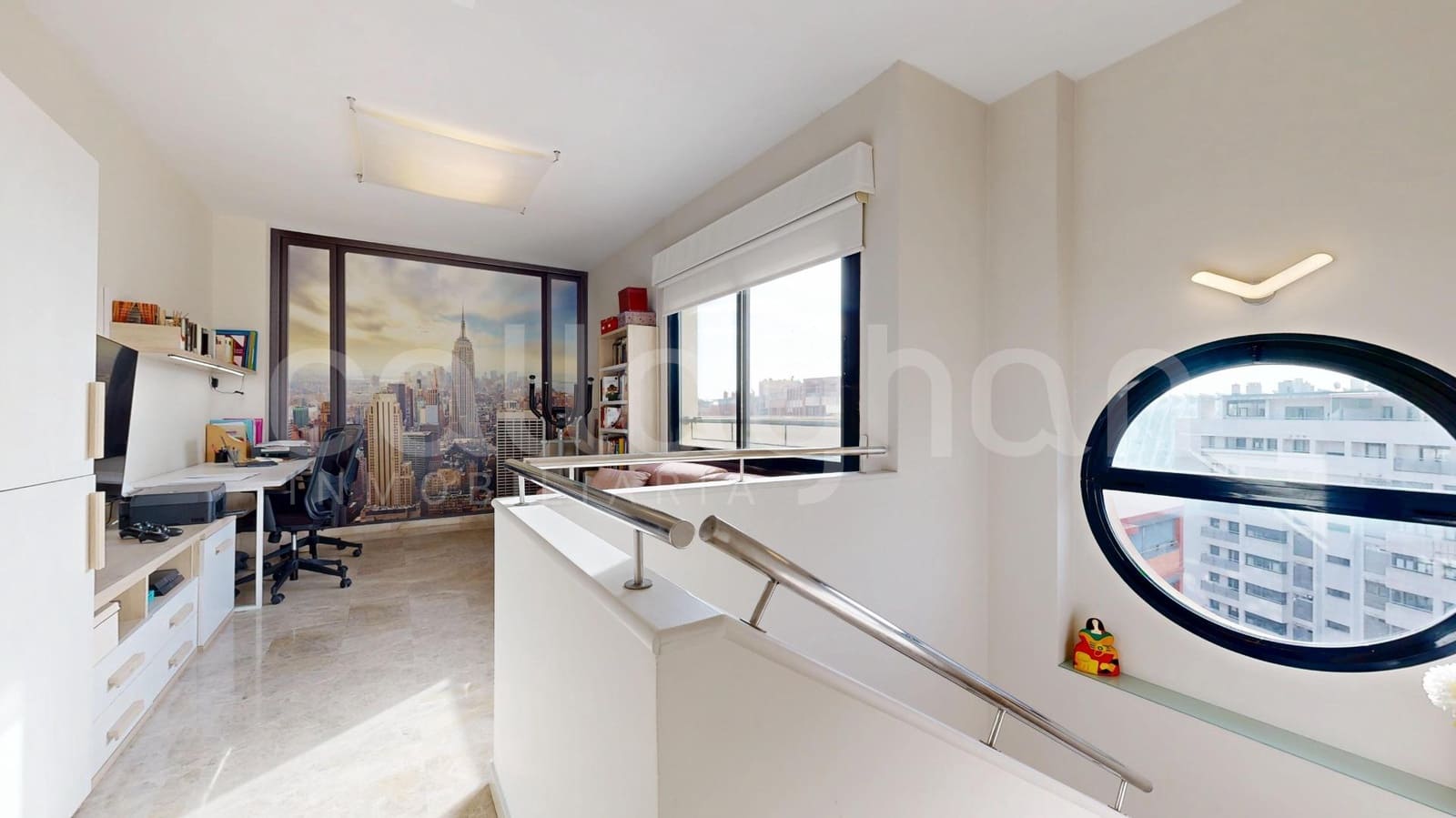 4 sypialnia Apartament na sprzedaż w Miasto Walencja z basenem garażem - 1 300 000 € (Ref: 9450450)