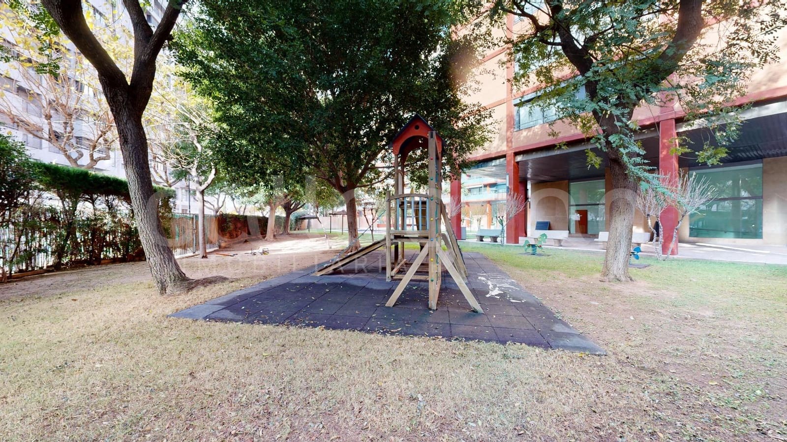 4 sypialnia Apartament na sprzedaż w Miasto Walencja z basenem garażem - 1 300 000 € (Ref: 9450450)