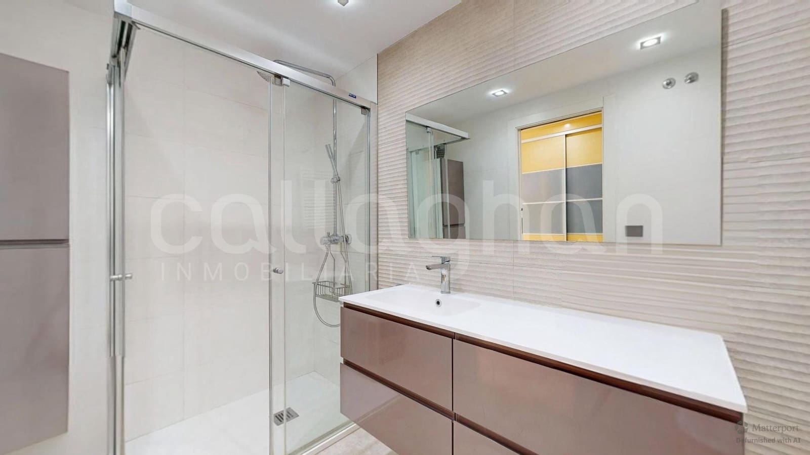 4 bedroom Apartment for sale in Valencia city with pool garage - € 1,300,000 (Ref: 9450450)