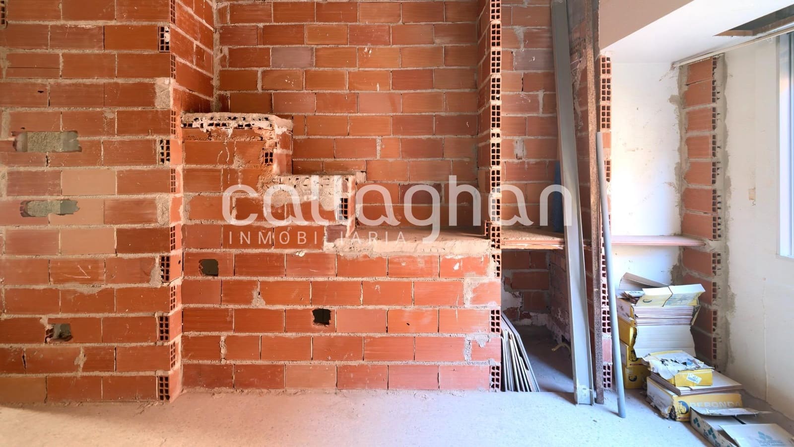 3 slaapkamer Rijtjeshuis te koop in Chilches met garage - € 79.000 (Ref: 9452298)