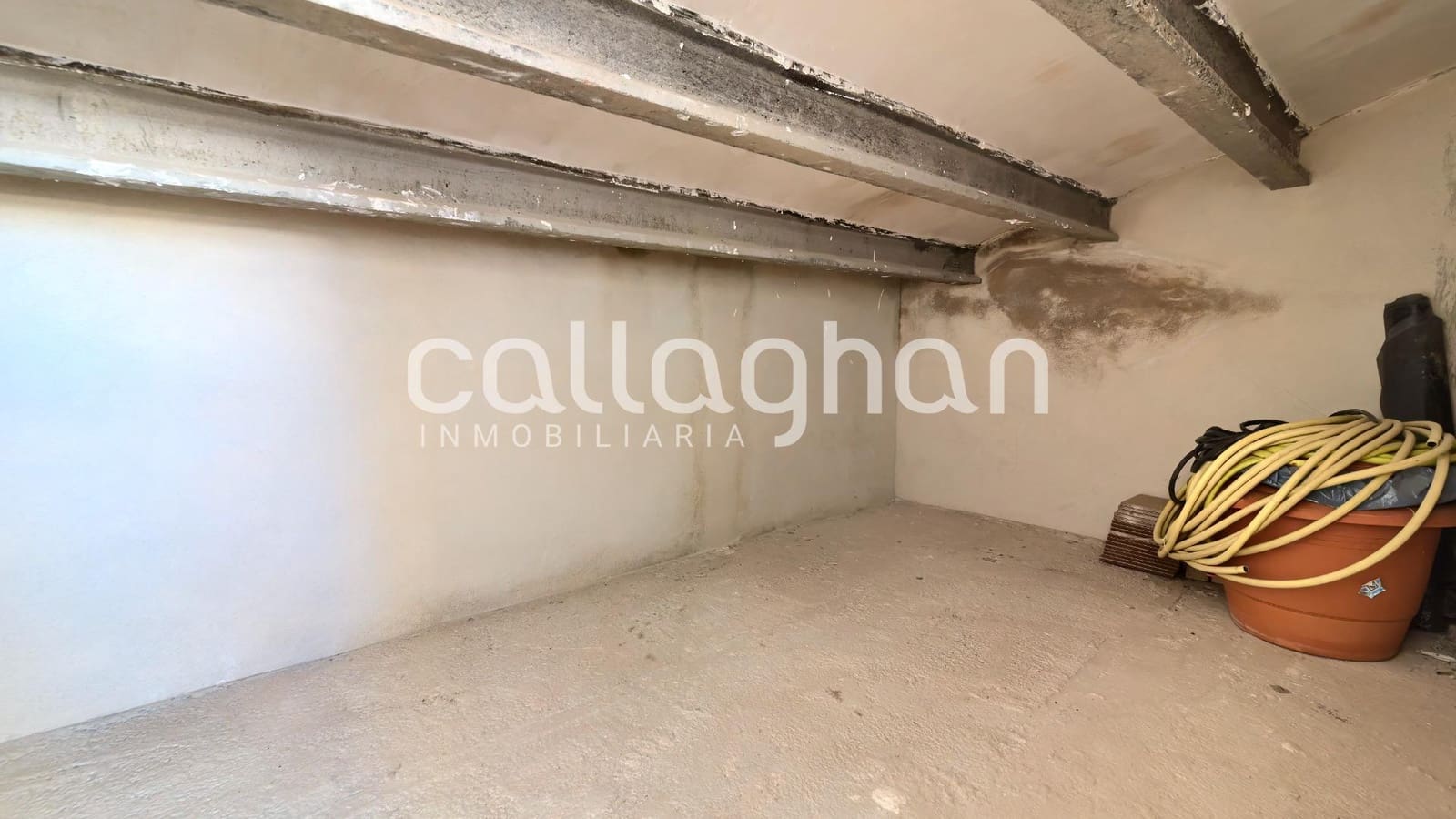 3 slaapkamer Rijtjeshuis te koop in Chilches met garage - € 79.000 (Ref: 9452298)