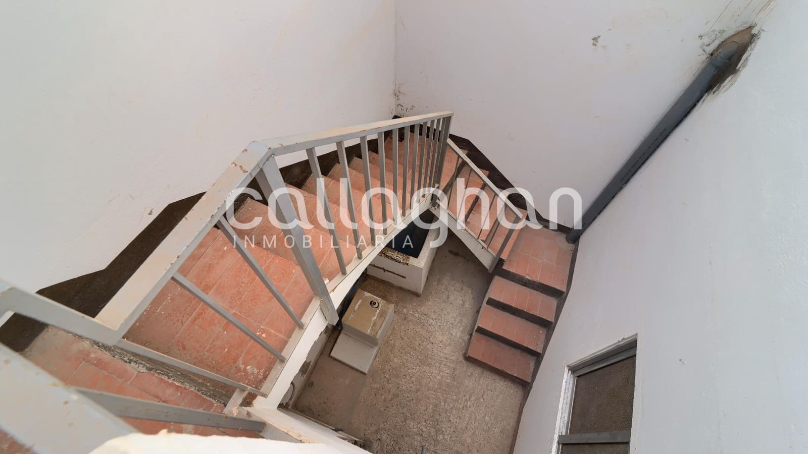 3 slaapkamer Rijtjeshuis te koop in Chilches met garage - € 79.000 (Ref: 9452298)