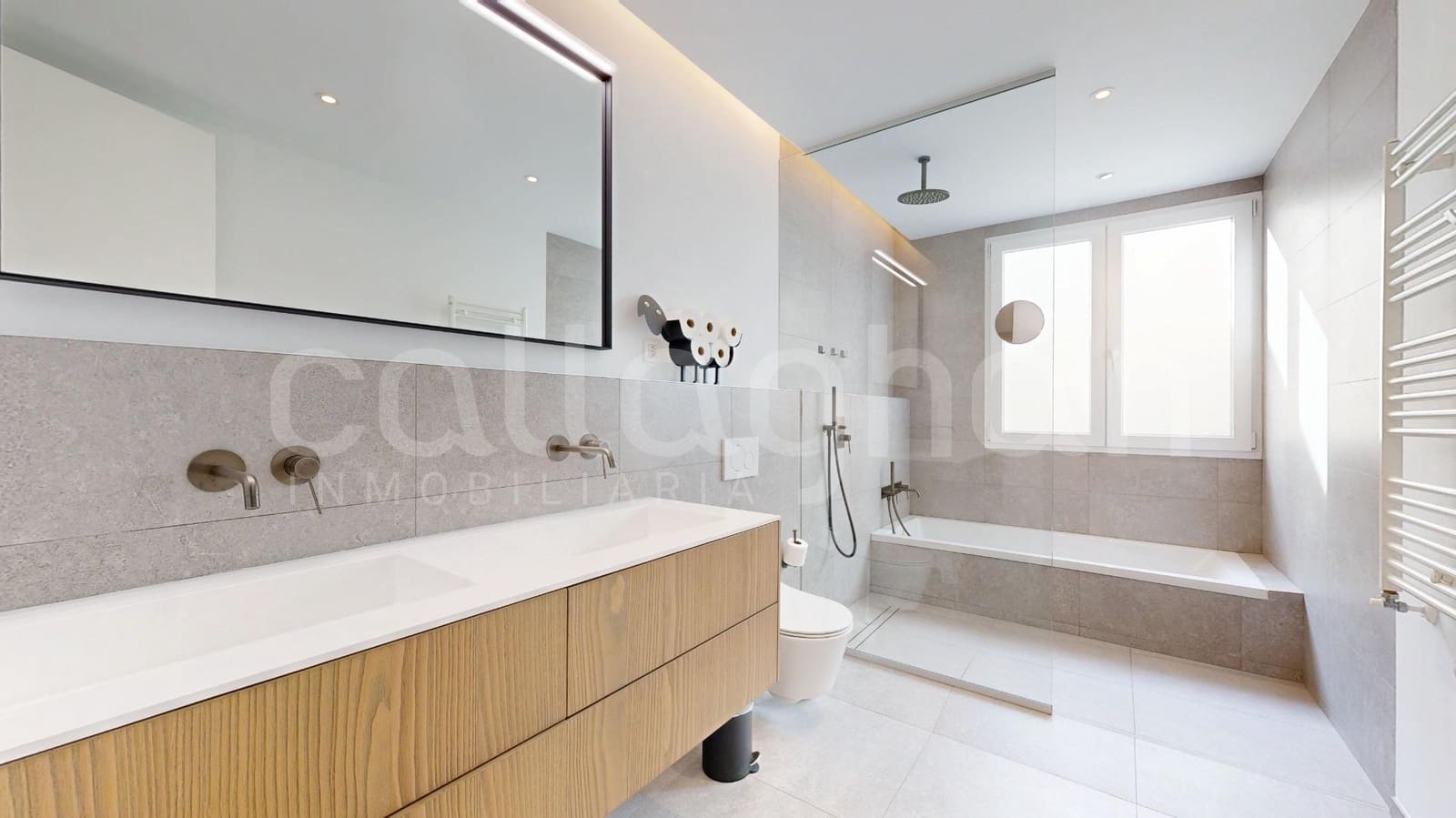 4 sovrum Lägenhet till salu i Valencia stad - 1 595 000 € (Ref: 9452299)