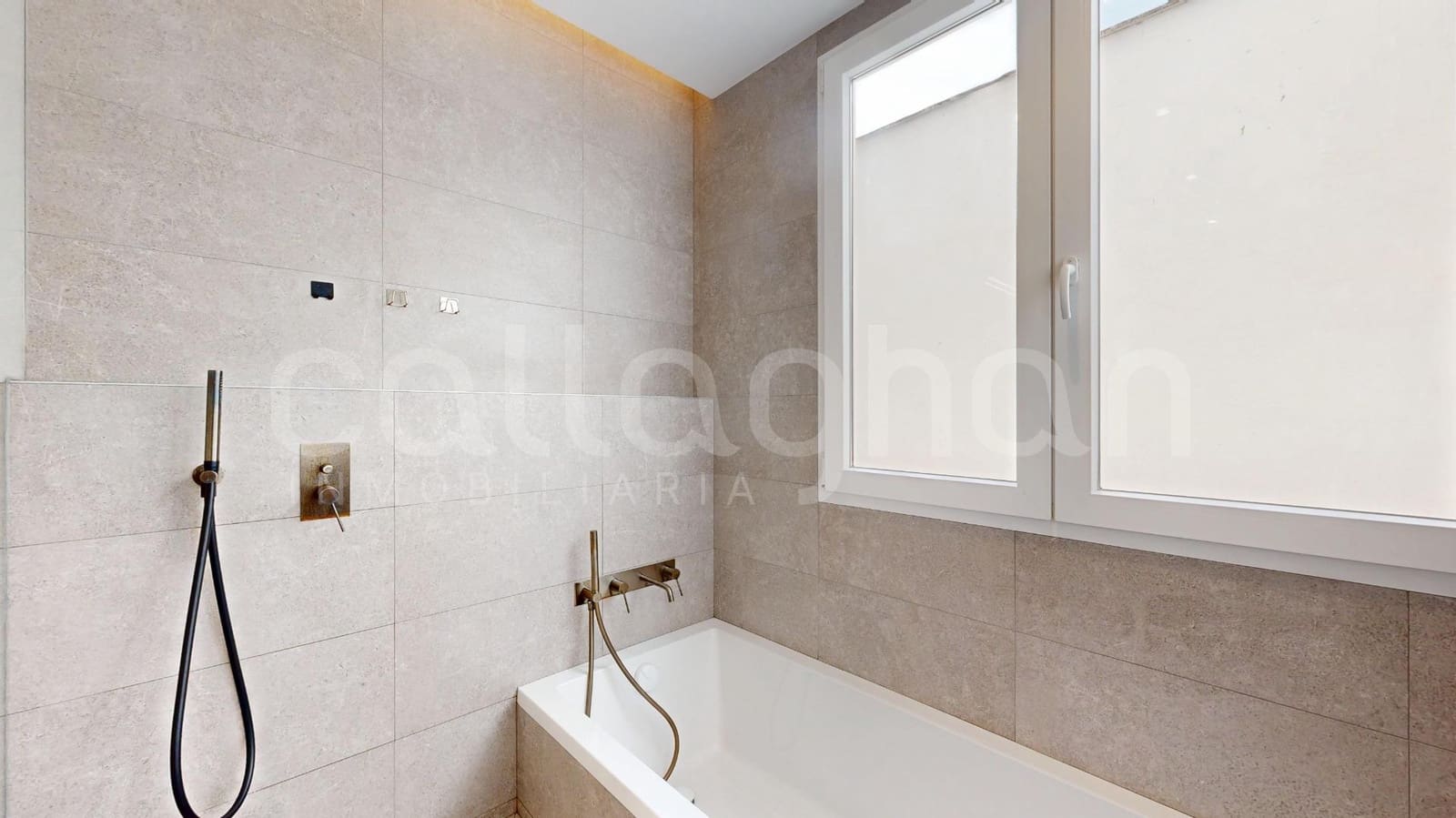 4 sovrum Lägenhet till salu i Valencia stad - 1 595 000 € (Ref: 9452299)