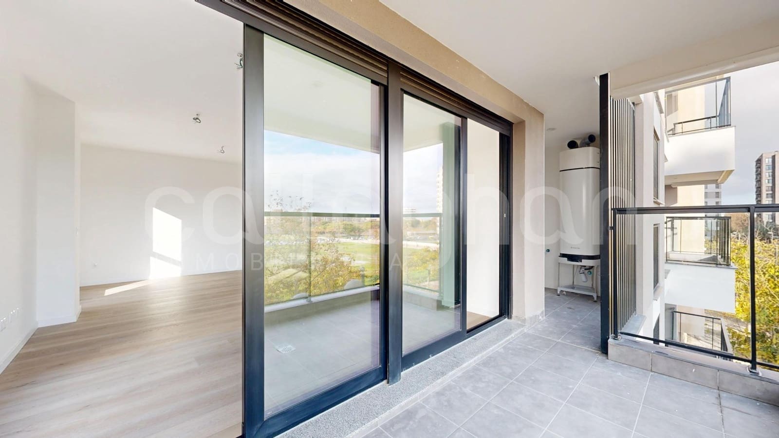 3 sypialnia Mieszkanie na sprzedaż w Miasto Walencja z basenem garażem - 484 000 € (Ref: 9470966)