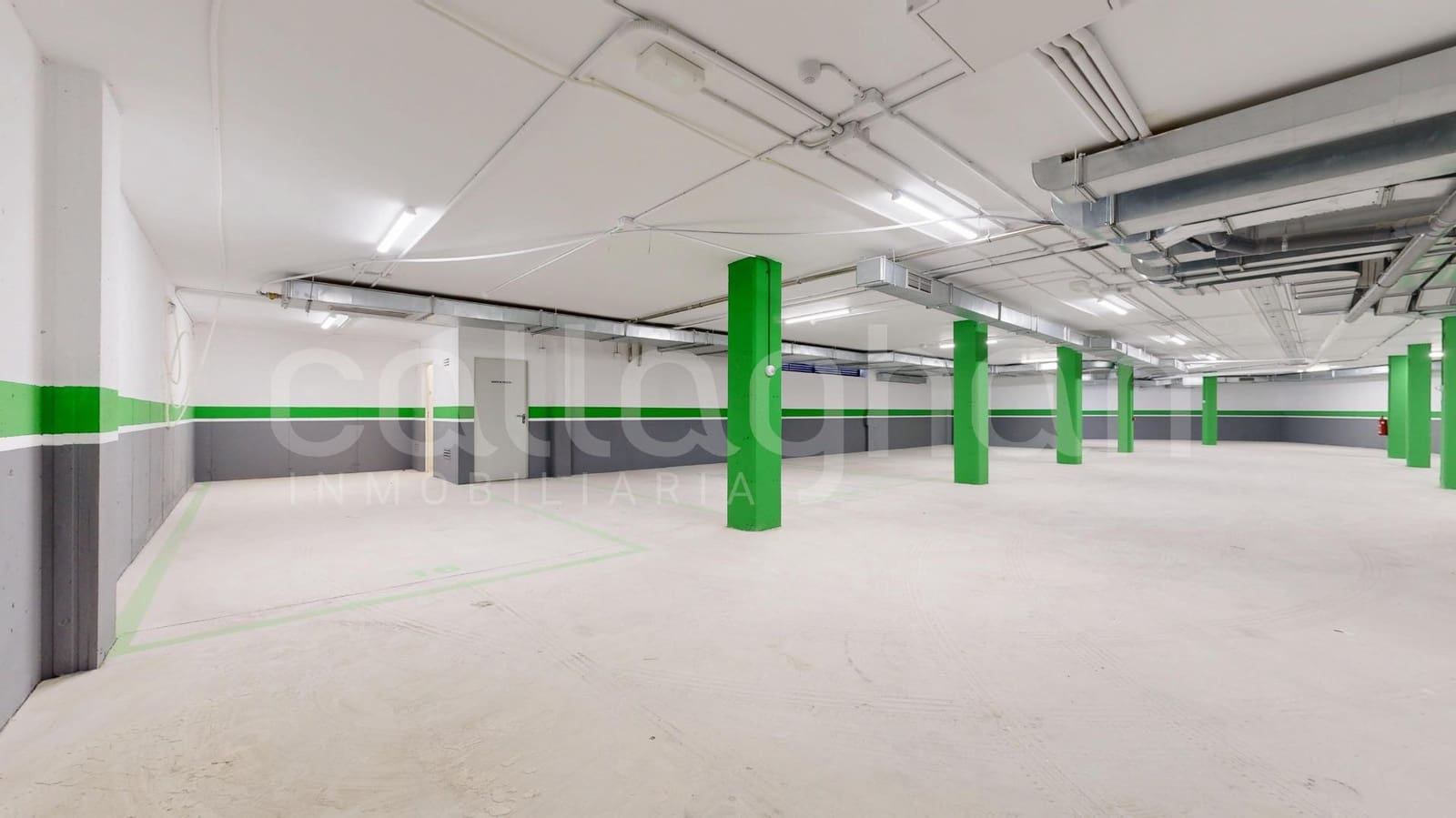 3 bedroom Flat for sale in Valencia city with pool garage - € 484,000 (Ref: 9470966)