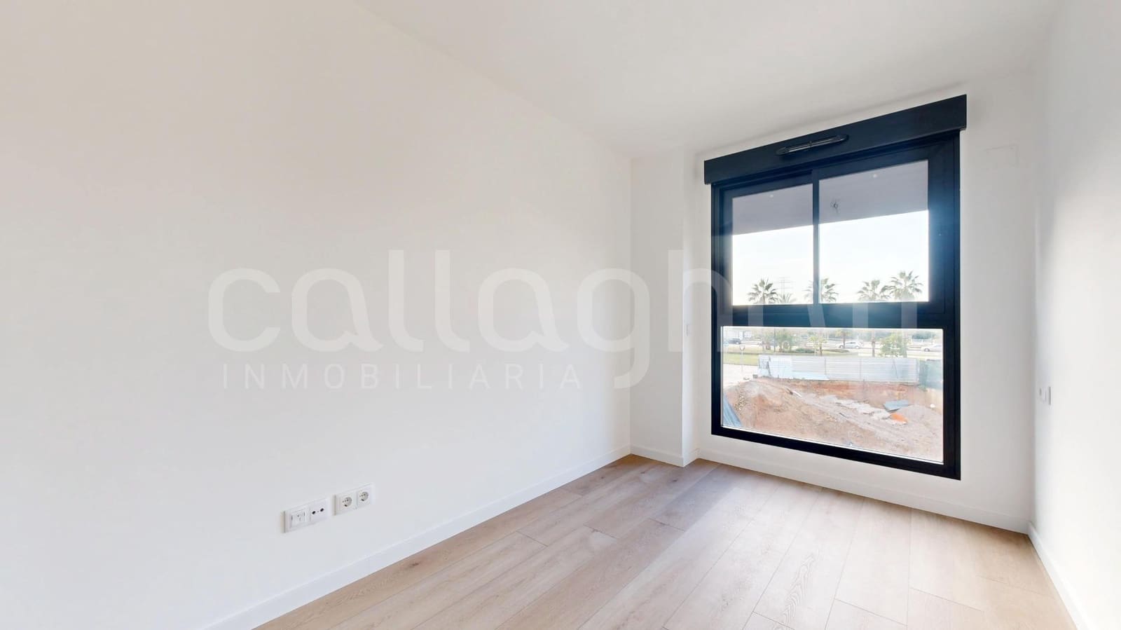 3 makuuhuone Asunto myytävänä paikassa Valencia kaupunki mukana uima-altaan 
autotalli - 472 000 € (Ref: 9471224)