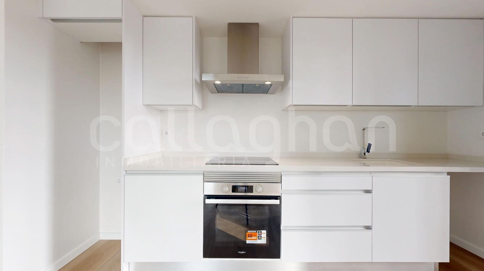 3 makuuhuone Asunto myytävänä paikassa Valencia kaupunki mukana uima-altaan 
autotalli - 472 000 € (Ref: 9471224)