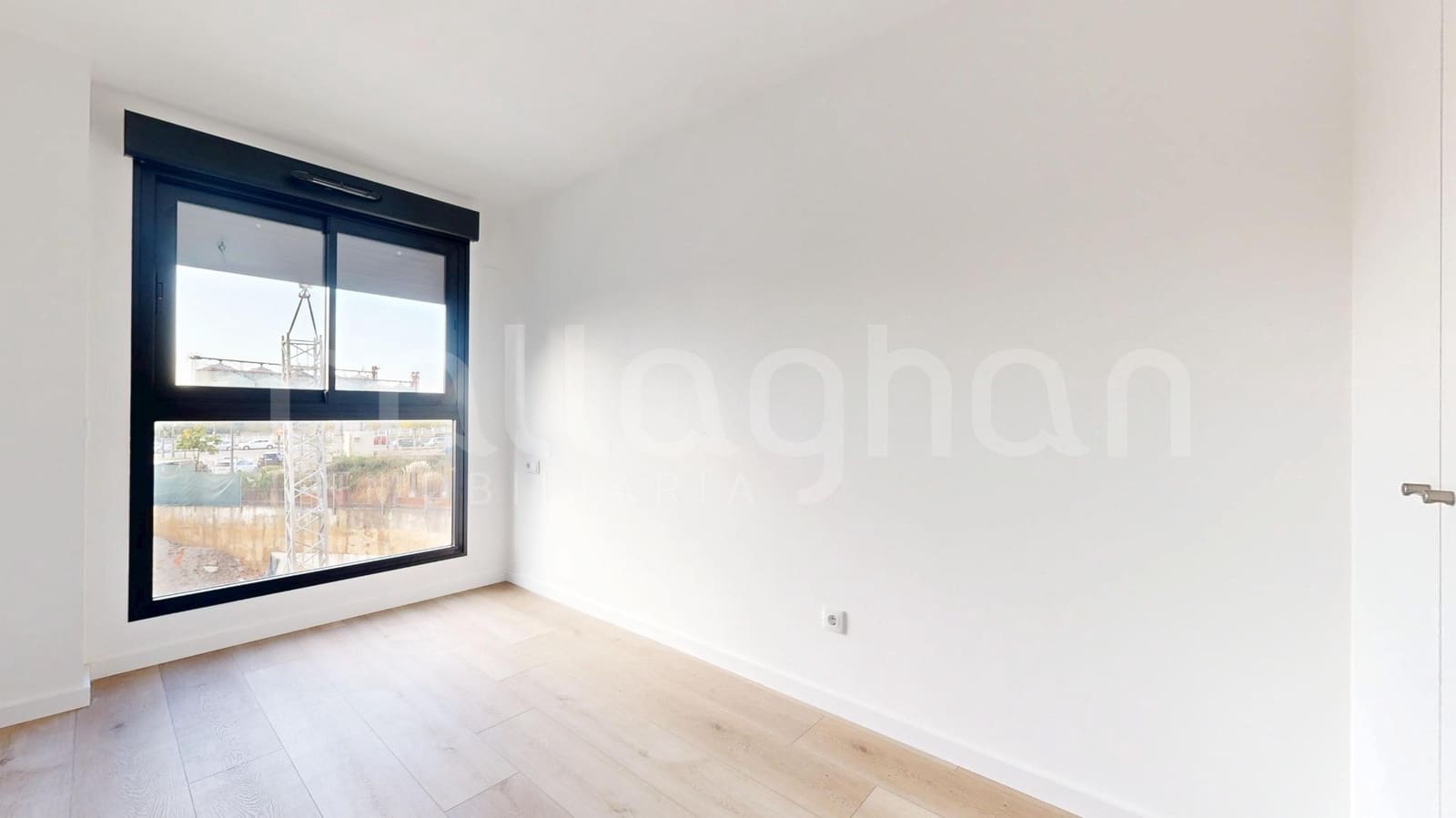 3 makuuhuone Asunto myytävänä paikassa Valencia kaupunki mukana uima-altaan 
autotalli - 472 000 € (Ref: 9471224)