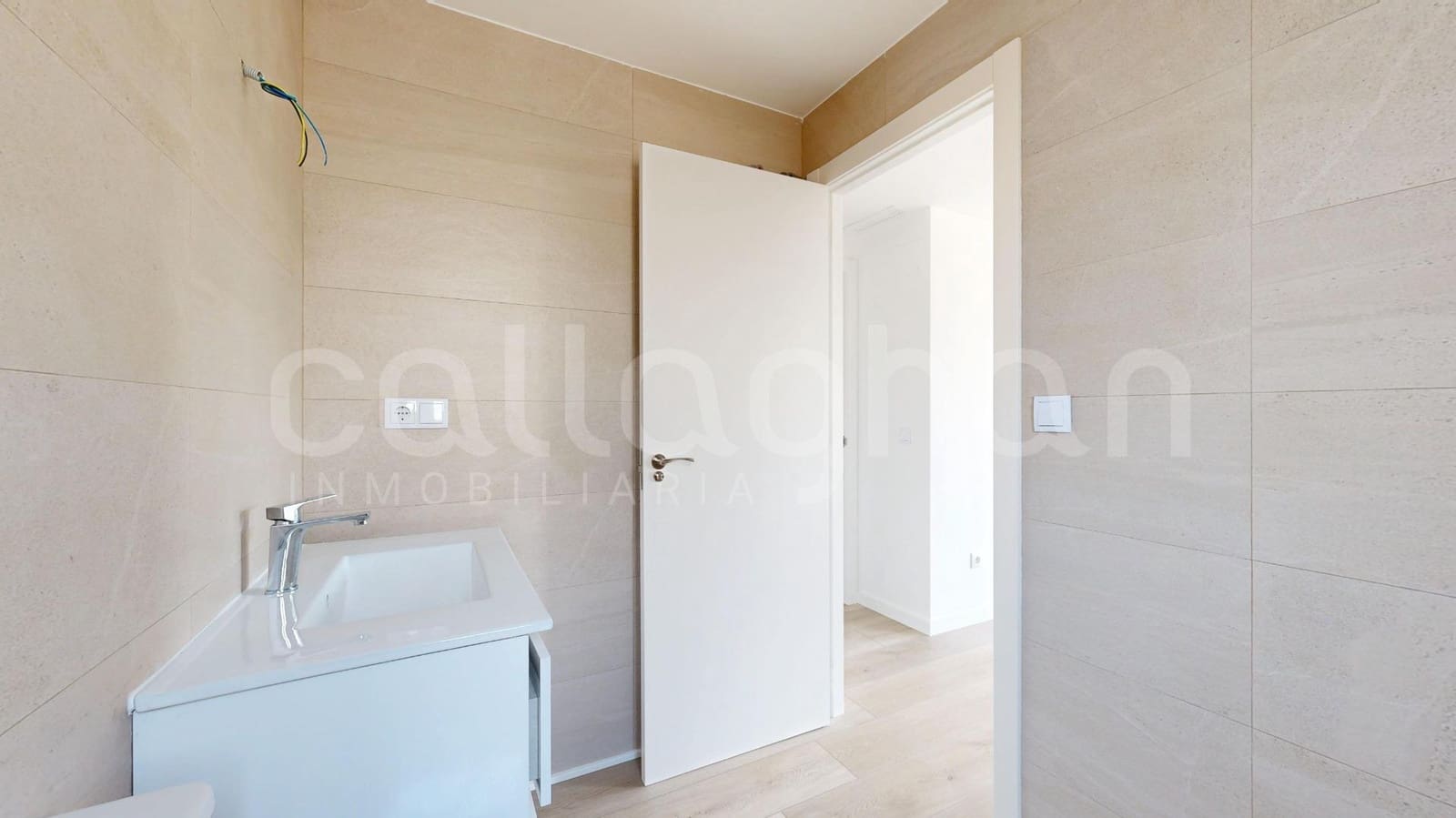 3 makuuhuone Asunto myytävänä paikassa Valencia kaupunki mukana uima-altaan 
autotalli - 472 000 € (Ref: 9471224)