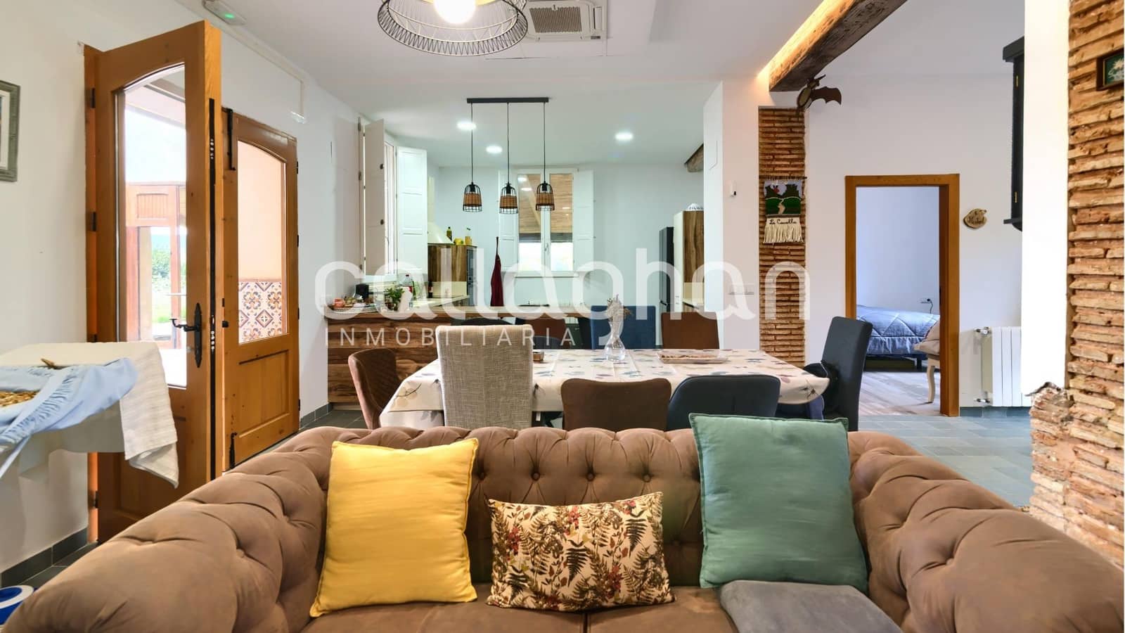 Chalet de 4 habitaciones en Alzira en venta con piscina garaje - 900.000 € (Ref: 9474301)