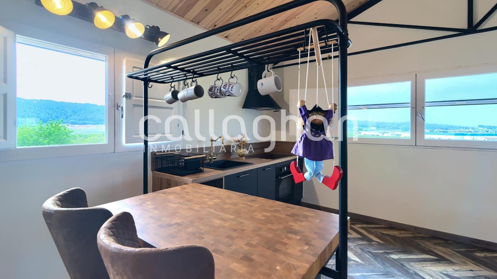 Chalet de 4 habitaciones en Alzira en venta con piscina garaje - 900.000 € (Ref: 9474301)