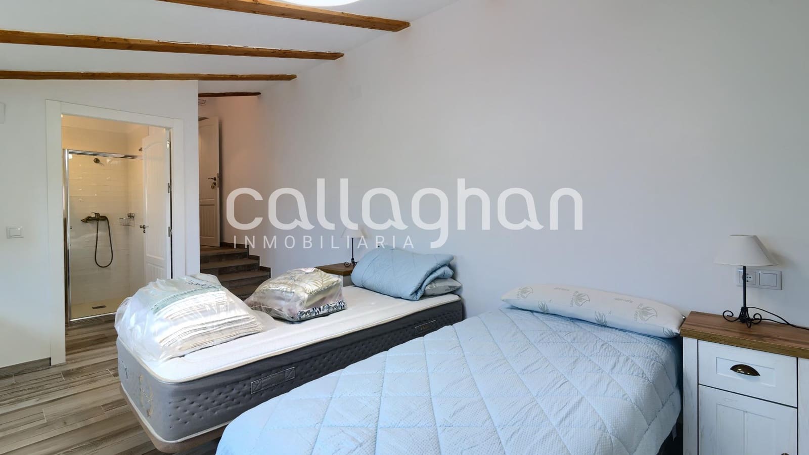 Chalet de 4 habitaciones en Alzira en venta con piscina garaje - 900.000 € (Ref: 9474301)