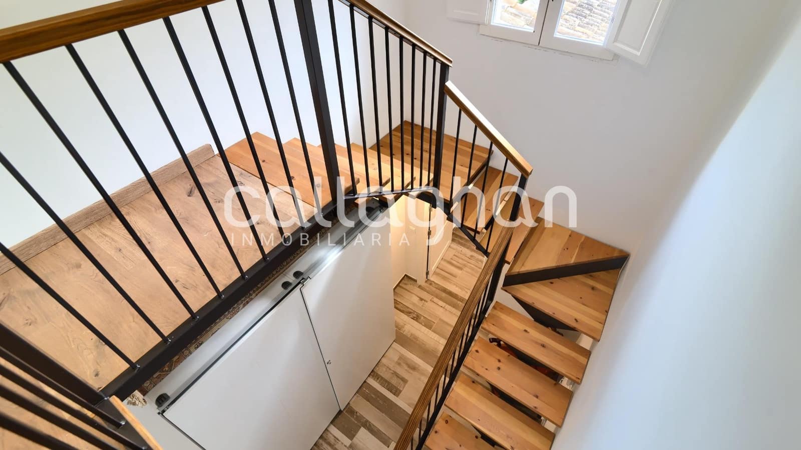 Chalet de 4 habitaciones en Alzira en venta con piscina garaje - 900.000 € (Ref: 9474301)