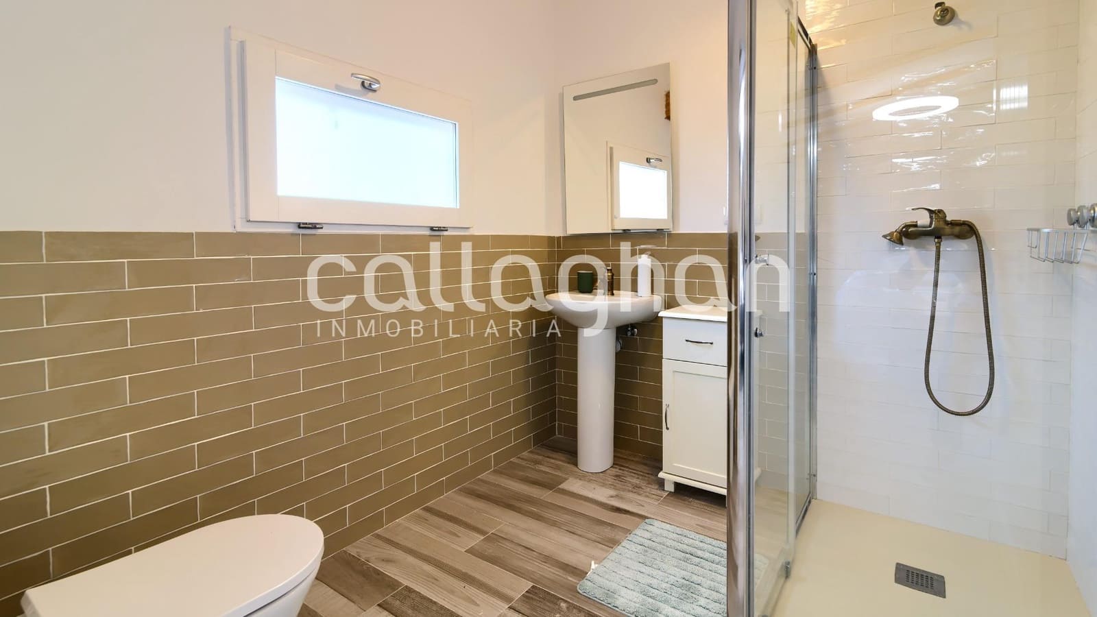 Chalet de 4 habitaciones en Alzira en venta con piscina garaje - 900.000 € (Ref: 9474301)