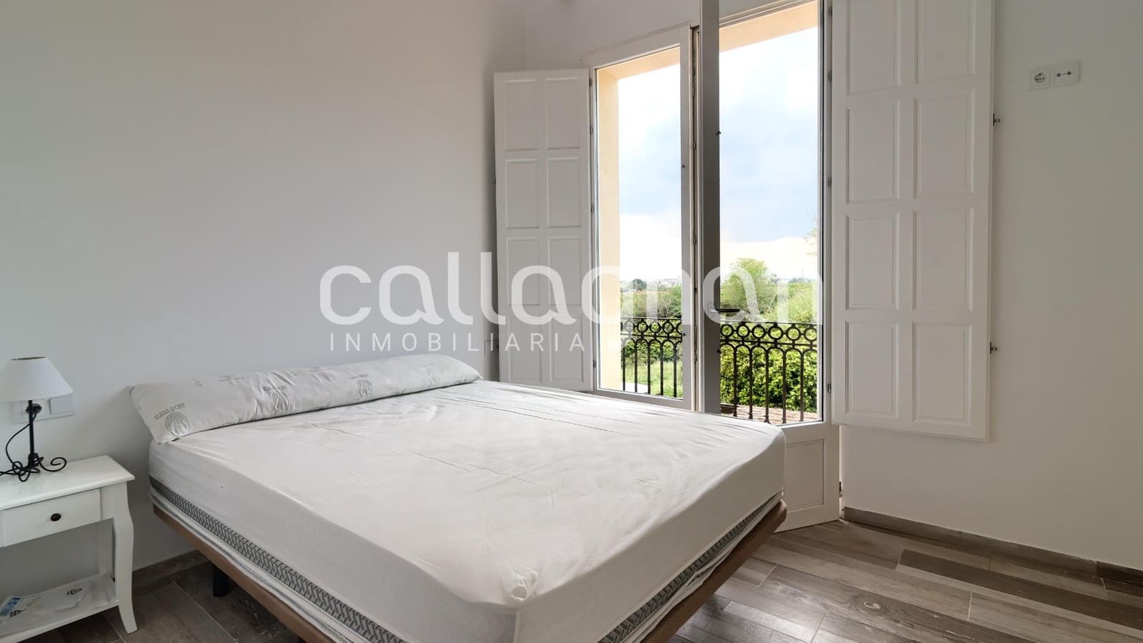 Chalet de 4 habitaciones en Alzira en venta con piscina garaje - 900.000 € (Ref: 9474301)