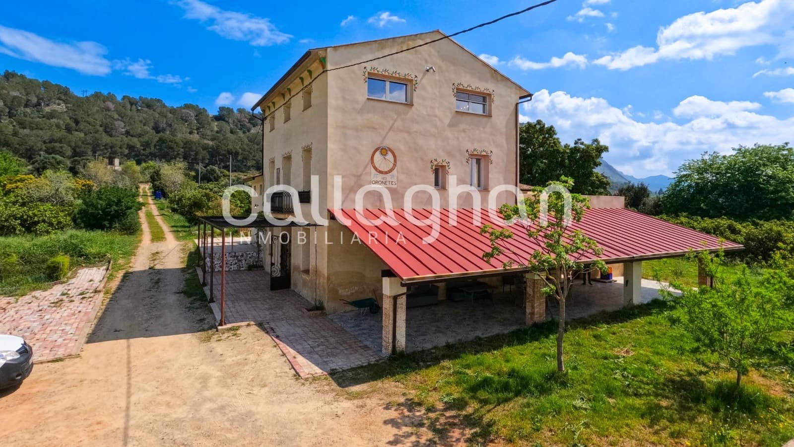 Chalet de 4 habitaciones en Alzira en venta con piscina garaje - 900.000 € (Ref: 9474301)