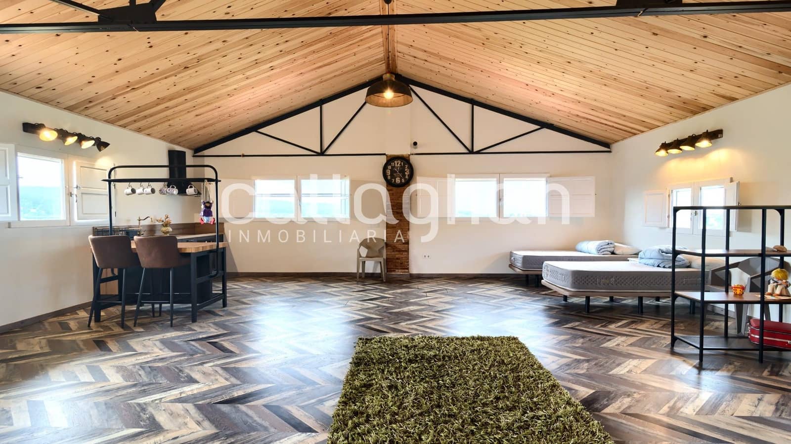 Chalet de 4 habitaciones en Alzira en venta con piscina garaje - 900.000 € (Ref: 9474301)