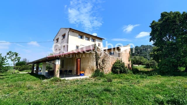 Chalet de 4 habitaciones en Alzira en venta con piscina garaje - 900.000 € (Ref: 9474301)