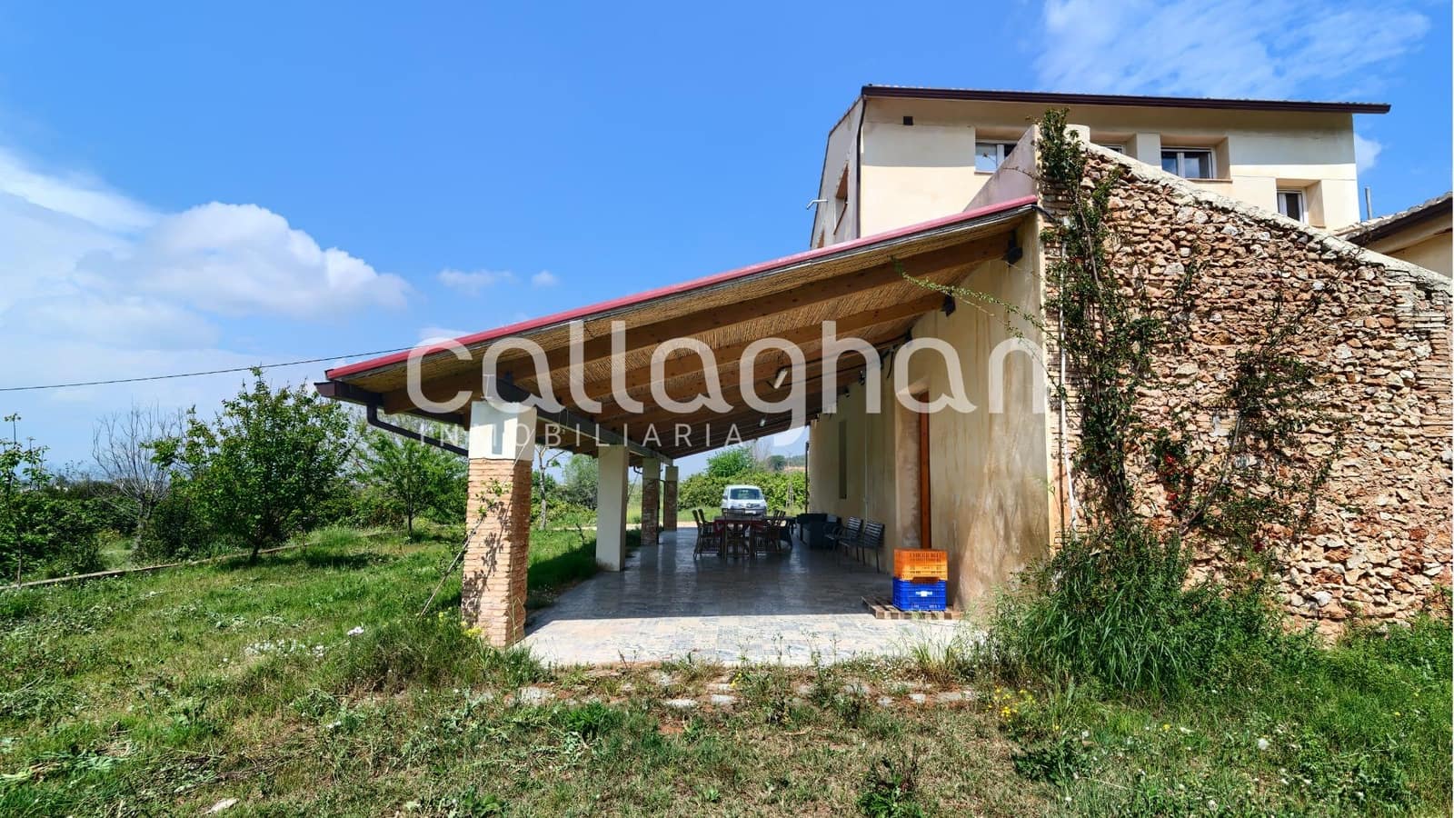 Chalet de 4 habitaciones en Alzira en venta con piscina garaje - 900.000 € (Ref: 9474301)