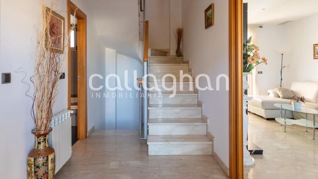 3 sypialnia Dom szeregowy na sprzedaż w Gandia - 449 000 € (Ref: 9474302)