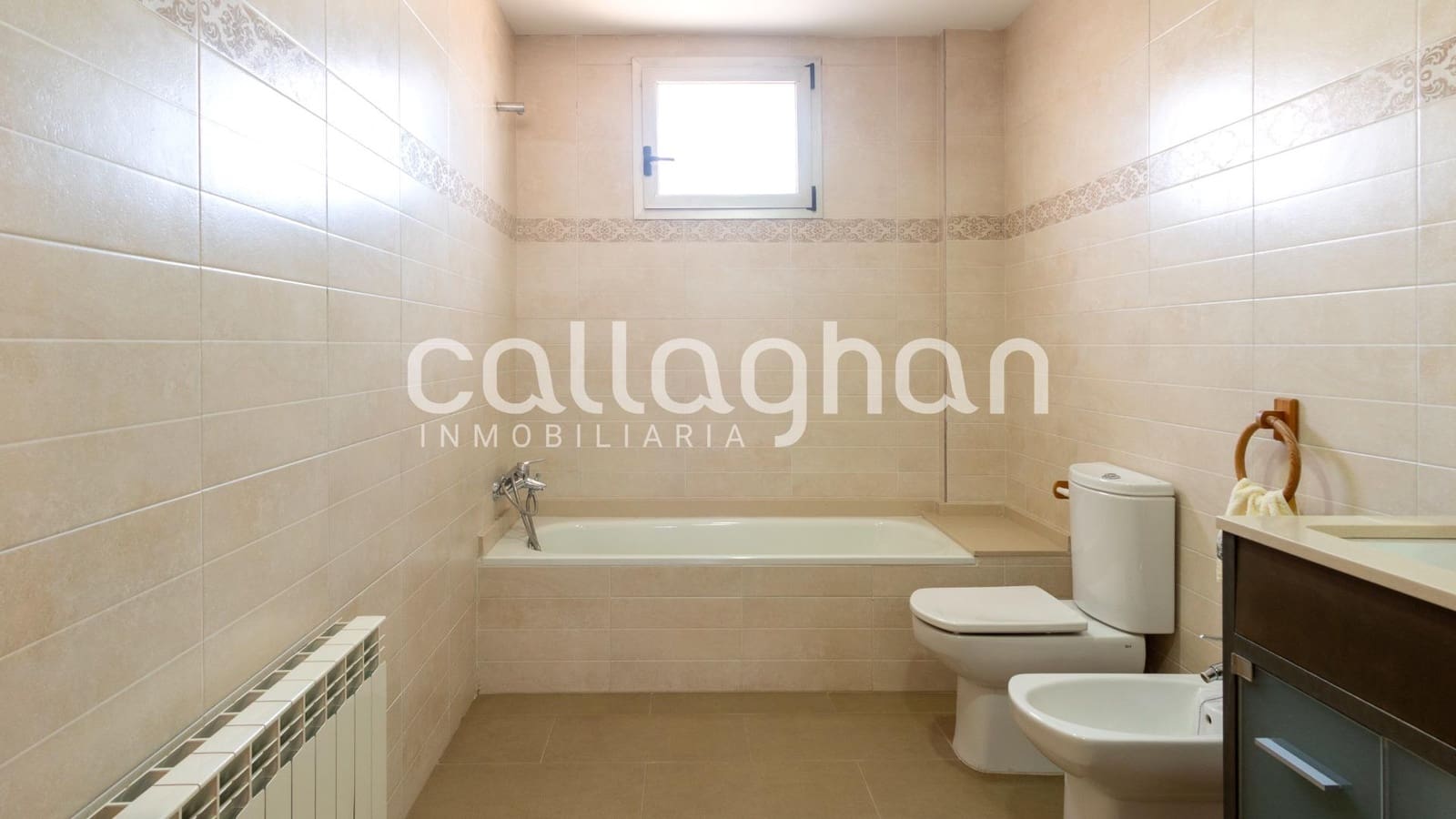 3 slaapkamer Rijtjeshuis te koop in Gandia - € 449.000 (Ref: 9474302)