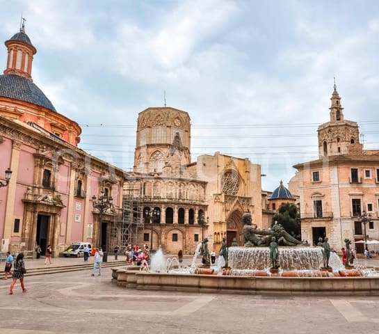 4 sypialnia Mieszkanie na sprzedaż w Ciutat Vella, Miasto Walencja - 1 000 000 € (Ref: 9481291)