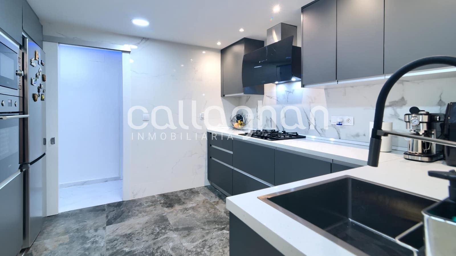 3 Zimmer Wohnung zu verkaufen in Silla mit Garage - 227.000 € (Ref: 9481293)