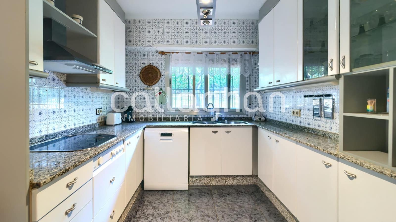 5 quarto Moradia para venda em Chiva com piscina garagem - 375 000 € (Ref: 9491623)