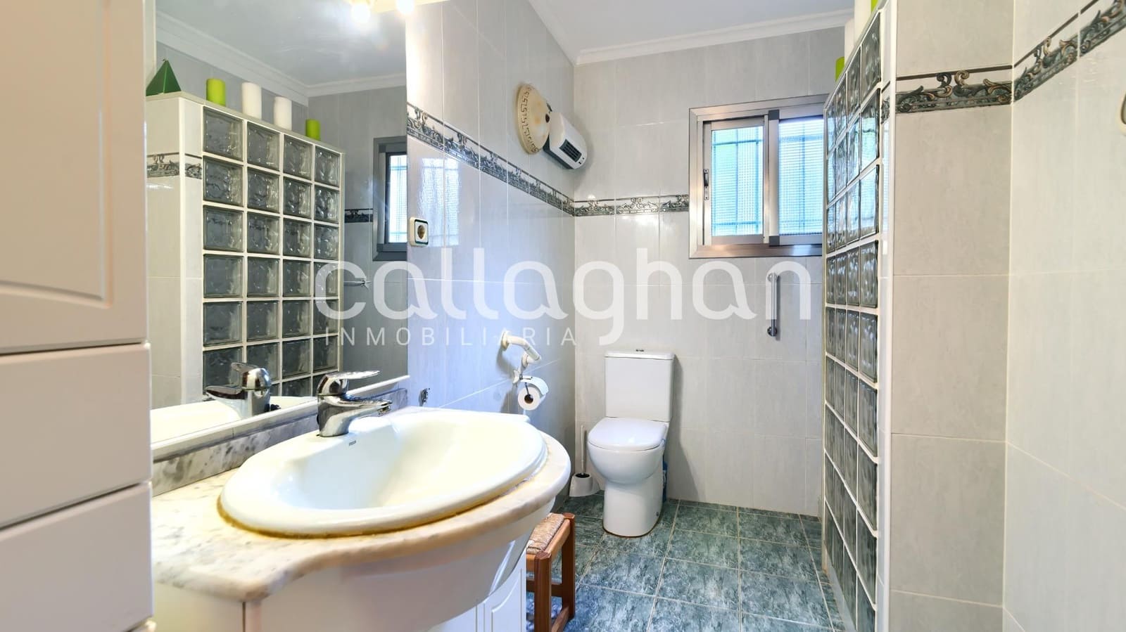 5 quarto Moradia para venda em Chiva com piscina garagem - 375 000 € (Ref: 9491623)