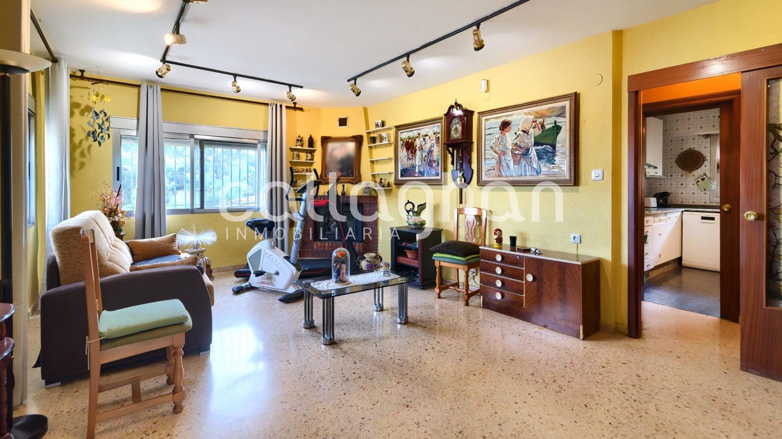 5 quarto Moradia para venda em Chiva com piscina garagem - 375 000 € (Ref: 9491623)