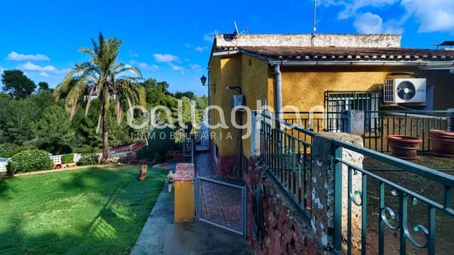 5 quarto Moradia para venda em Chiva com piscina garagem - 375 000 € (Ref: 9491623)