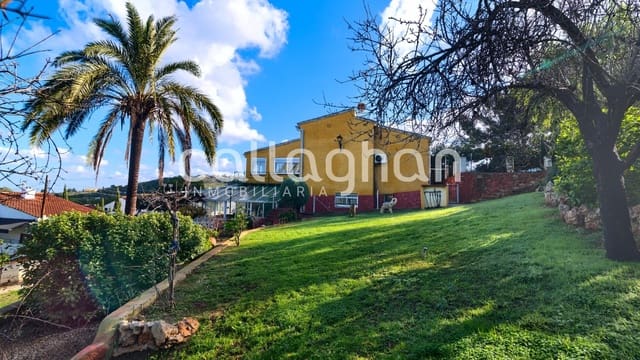 5 quarto Moradia para venda em Chiva com piscina garagem - 375 000 € (Ref: 9491623)