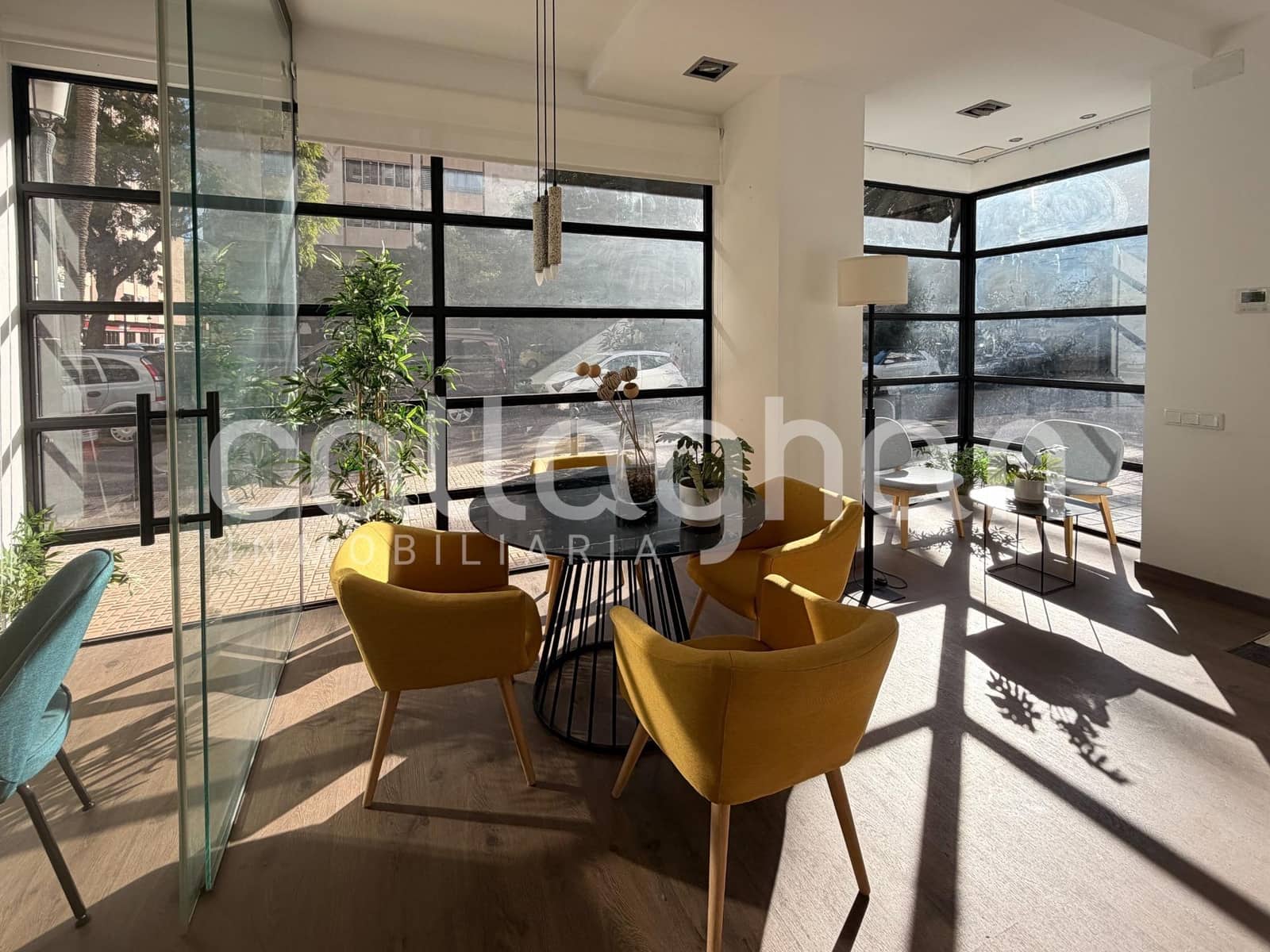 Kaupallinen vuokrattavana paikassa Valencia kaupunki - 1 000 € (Ref: 9497550)