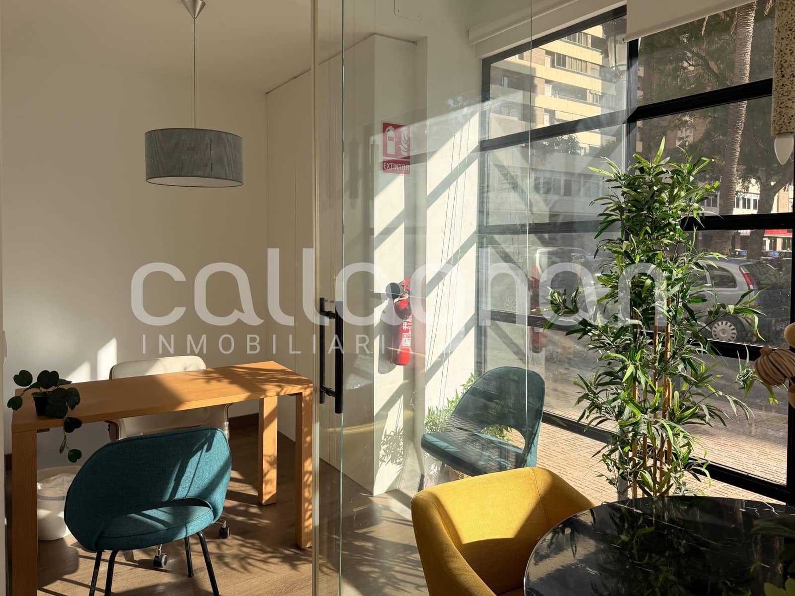 Kaupallinen vuokrattavana paikassa Valencia kaupunki - 1 000 € (Ref: 9497550)