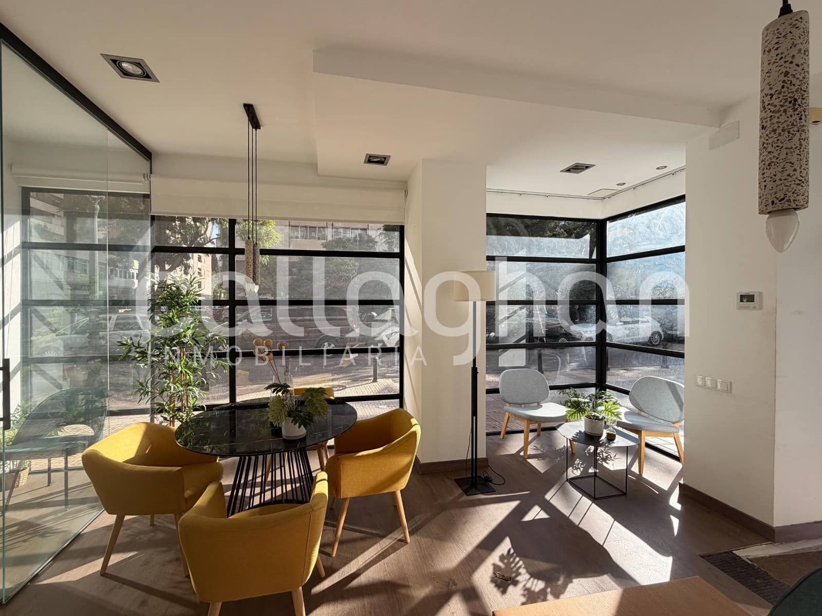 Kaupallinen vuokrattavana paikassa Valencia kaupunki - 1 000 € (Ref: 9497550)