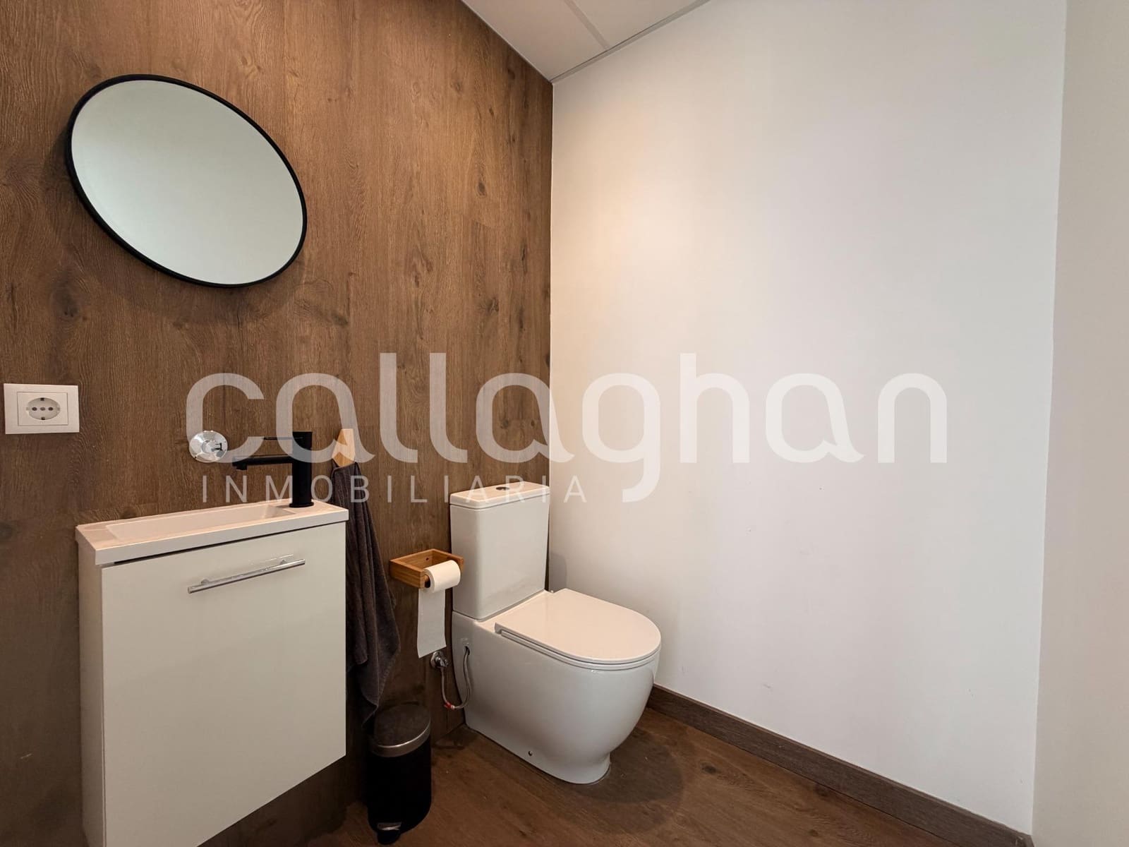 Kaupallinen vuokrattavana paikassa Valencia kaupunki - 1 000 € (Ref: 9497550)