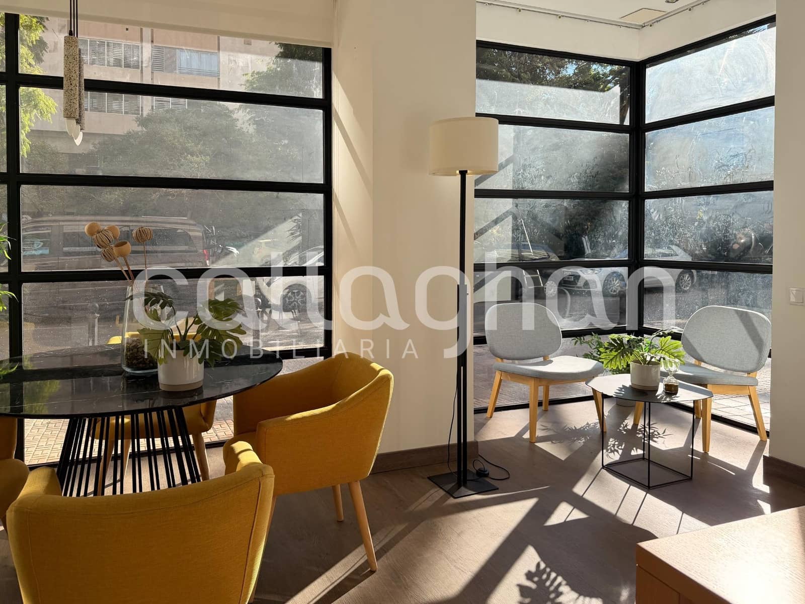 Kaupallinen vuokrattavana paikassa Valencia kaupunki - 1 000 € (Ref: 9497550)