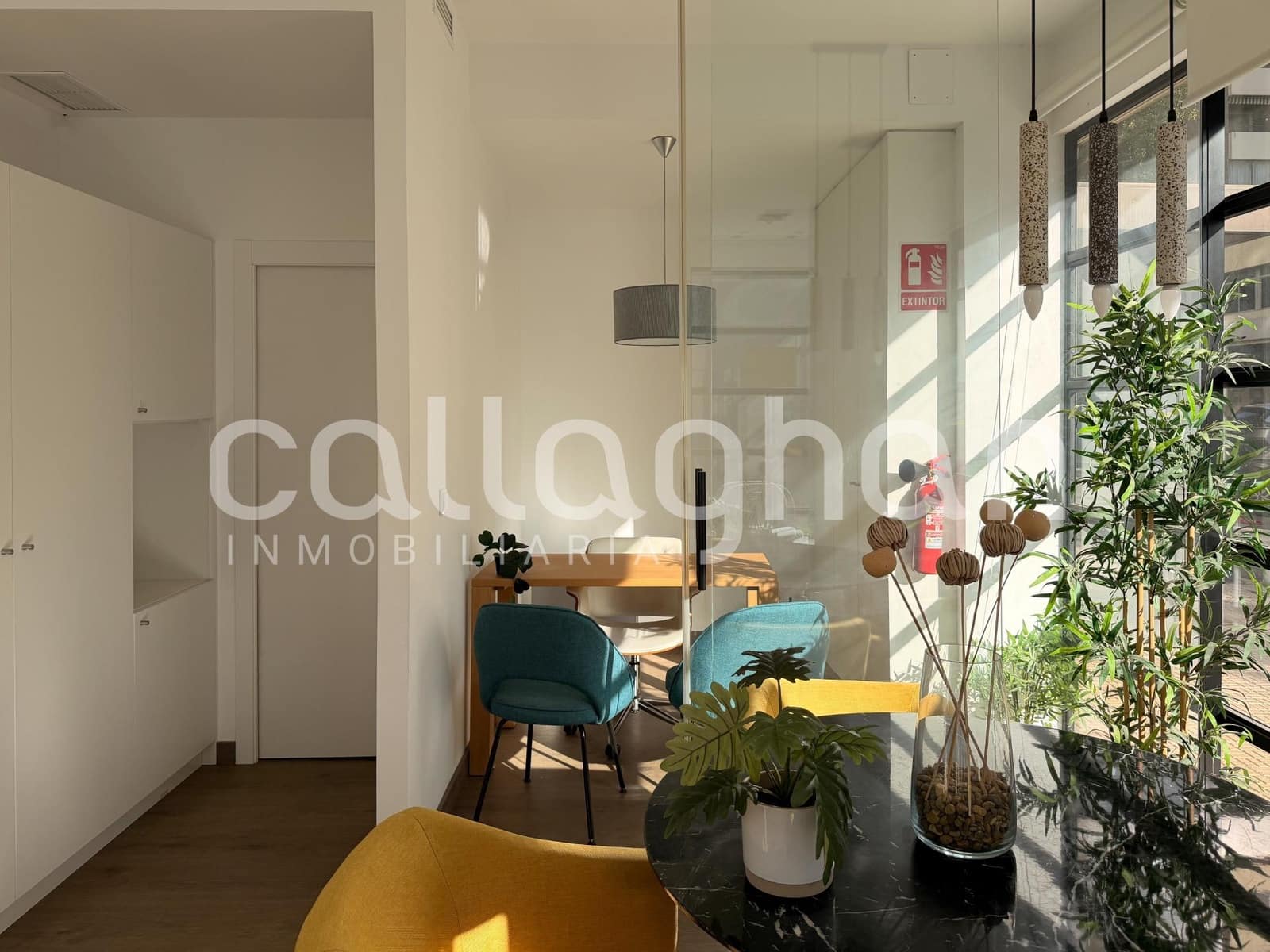 Kaupallinen vuokrattavana paikassa Valencia kaupunki - 1 000 € (Ref: 9497550)