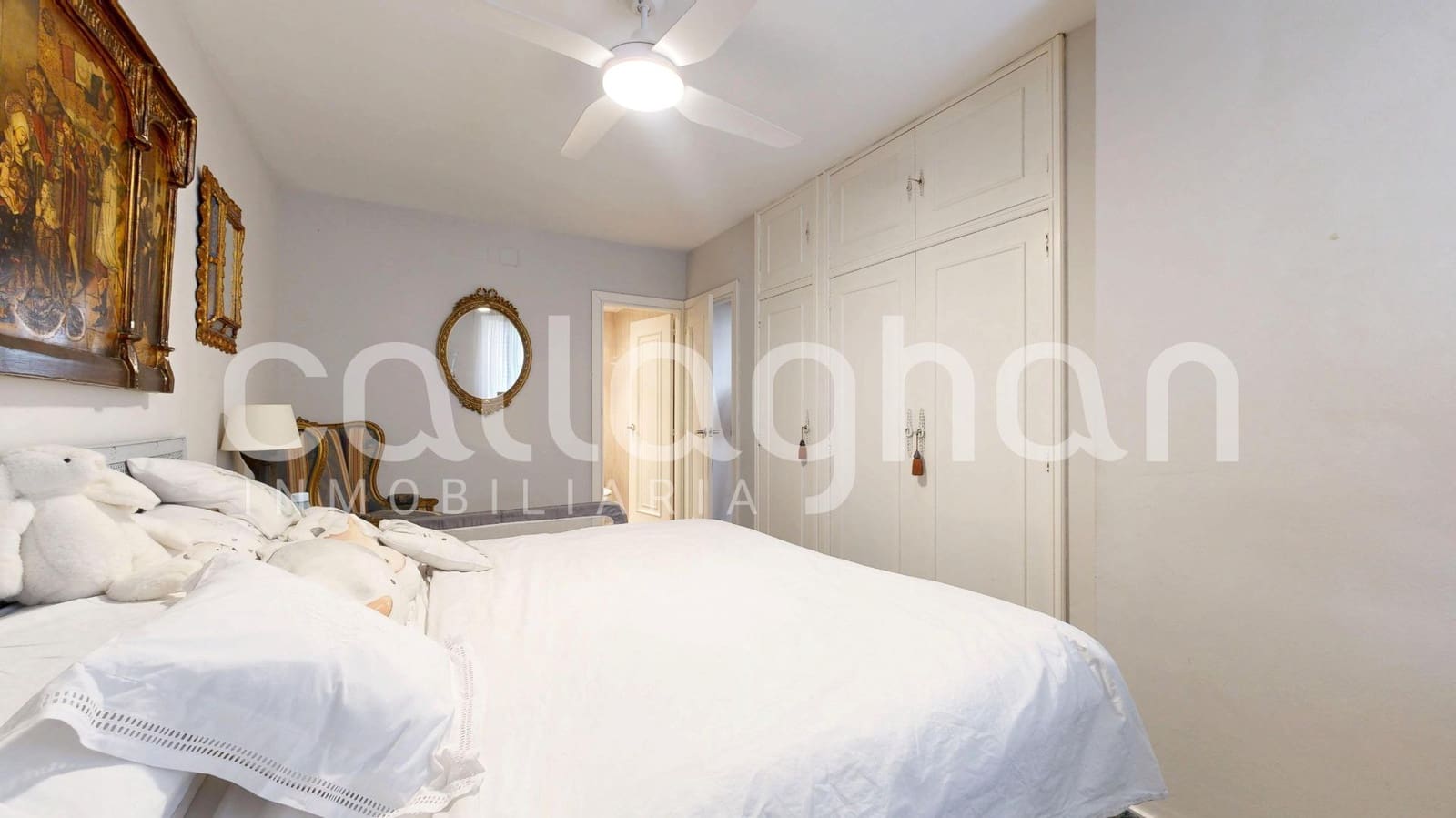 4 bedroom Flat for sale in Valencia city - € 950,000 (Ref: 9502593)