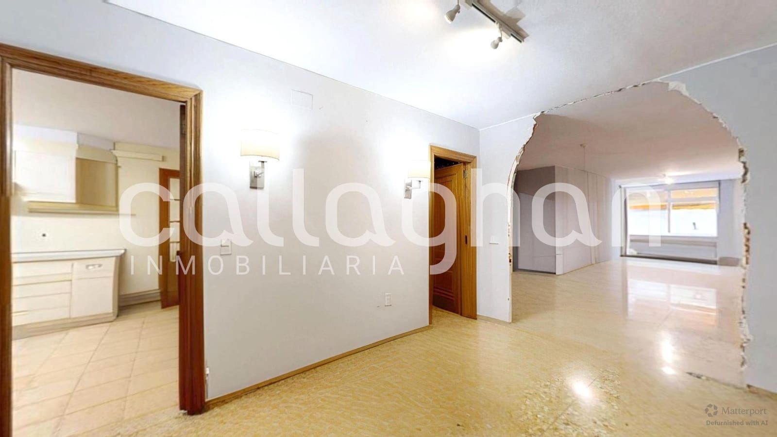 4 bedroom Flat for sale in Valencia city - € 730,000 (Ref: 9502594)