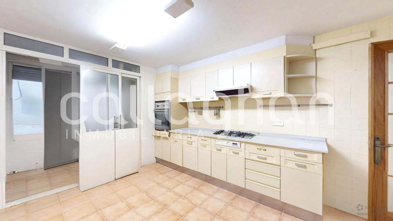 4 bedroom Flat for sale in Valencia city - € 730,000 (Ref: 9502594)