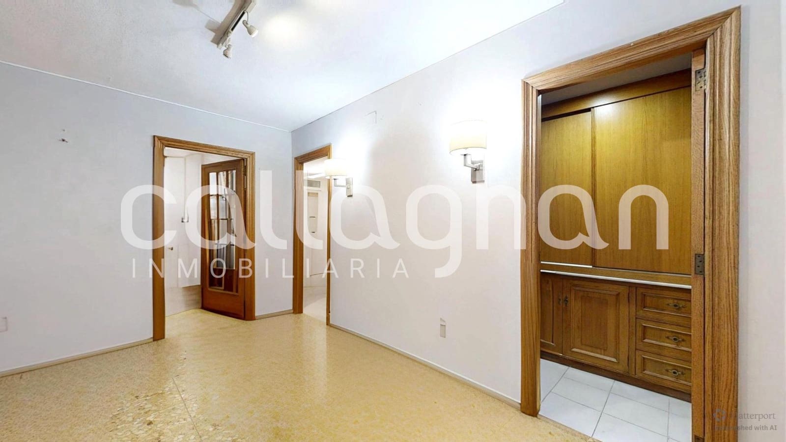 4 bedroom Flat for sale in Valencia city - € 730,000 (Ref: 9502594)