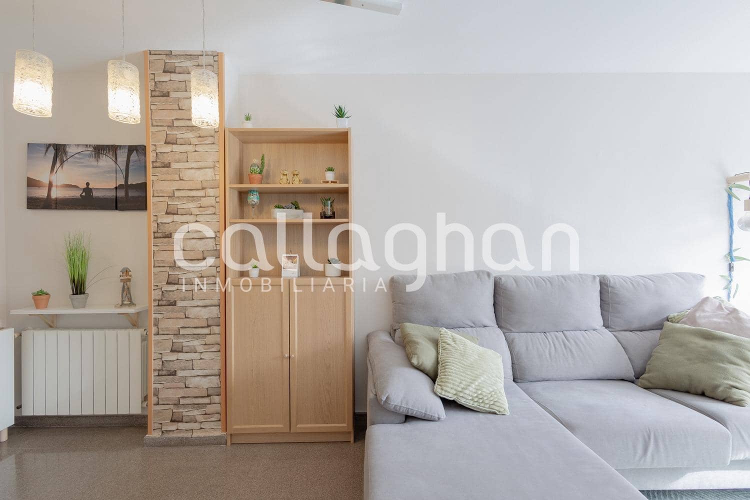 2 bedroom Flat for rent in Valencia city - € 1,300 (Ref: 9509197)