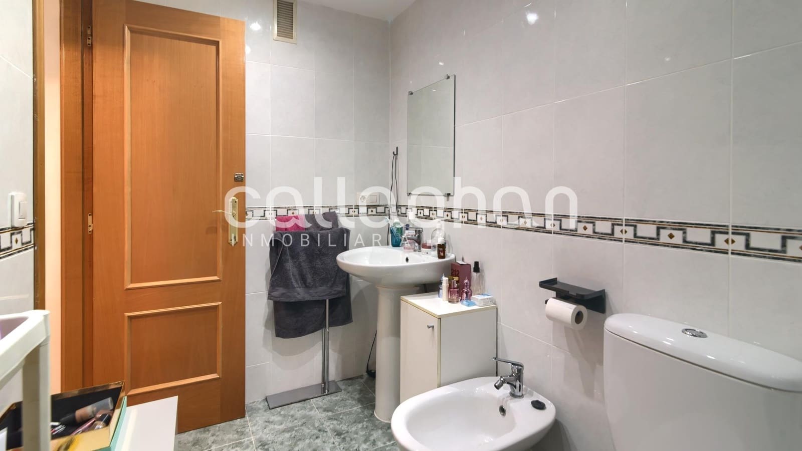 3 slaapkamer Flat te koop in Faura met garage - € 185.000 (Ref: 9527858)